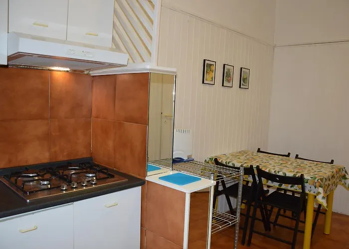 Belsito Aparthotel 3*